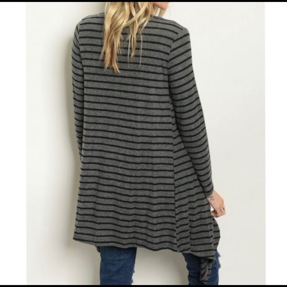 🎉HP🎉 Striped Knit Jersey Cardigan - Picture 2 of 2